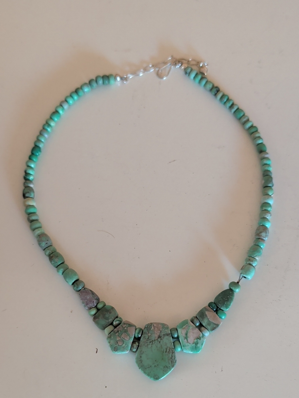 Turquoise Beaded Necklace - Green Gemstone Design. Clasp hook, Sterling Silver.